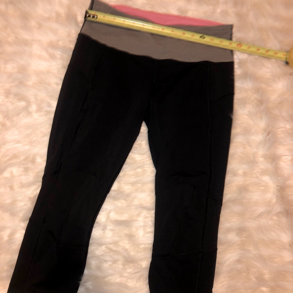 Lululemon Black Leggings Cropped - EUC